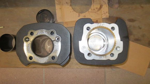 Compare, 883 against the 1200 cylinder