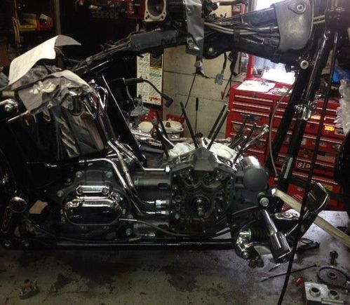 during the stage 4, cylinders and heads were being machined and heads very mildly ported cause i didnt want to lose low end