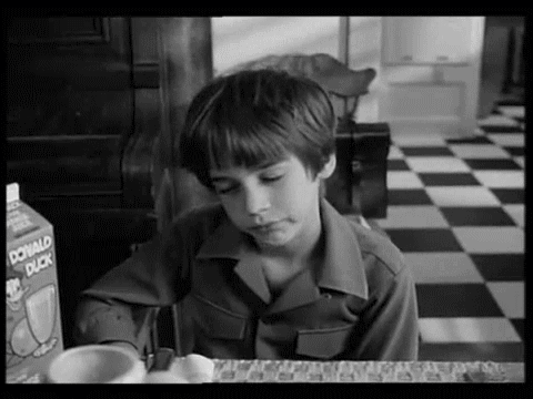 Back to skoul for the kidz this morning. relief for the parents.