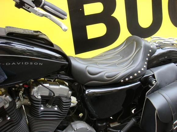 C&amp;C Seats 
http://www.sideroadcycles.com/AmericanMotorcycles/Seats/Motorcycle_Seats.html