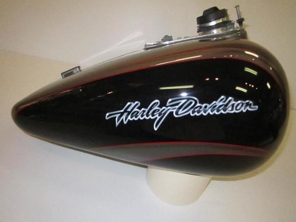 road glide tank