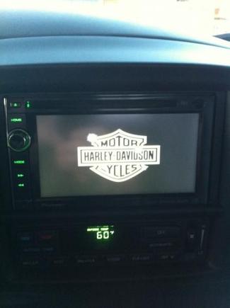 Nav Head unit with the H-D screen saver :-)