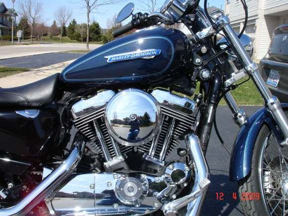 My bike with new Arlen Ness Aircleaner.