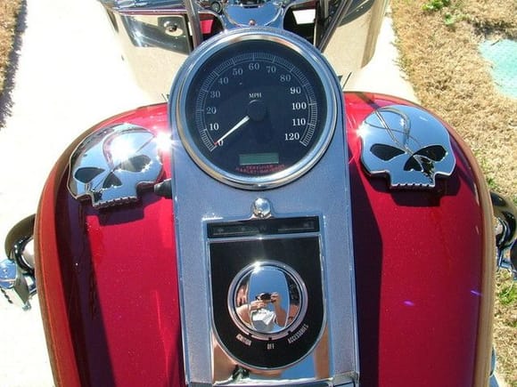 LED Skull Gas Gauge and Cap