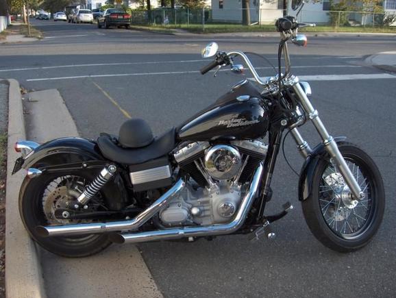 Cycle Shack slip ons
1 inch lowering blocks
HD Stage 1 air cleaner w/ 8" chrome cover
Removed reflectors
HD forward controls
Kuryakyn large ISO pegs w heel rests