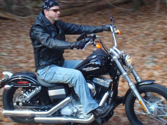 2009 Street Bob &amp; 6'2" rider