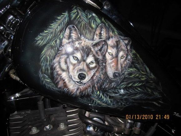 2000 road king right side of tank