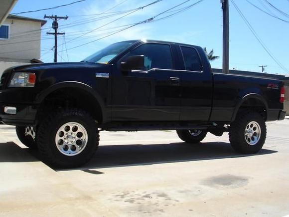 Truck just after lift