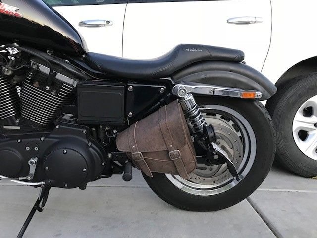 willie and max swingarm bag sportster