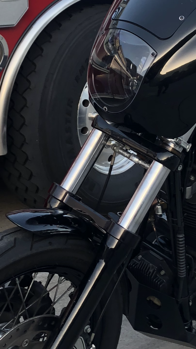 Fork boots with sdc fork brace Harley Davidson Forums