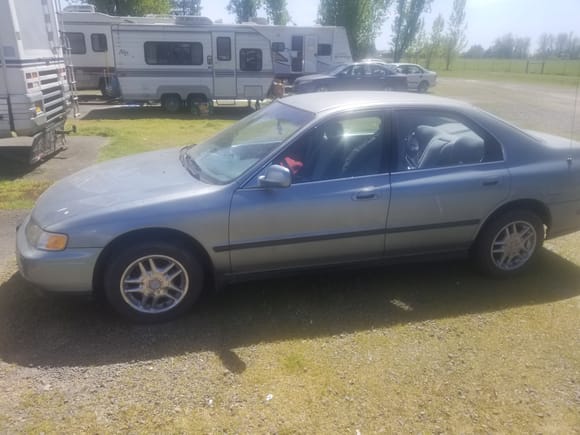 Here is my 95 accord lx i baught and it just popped the oil pump 