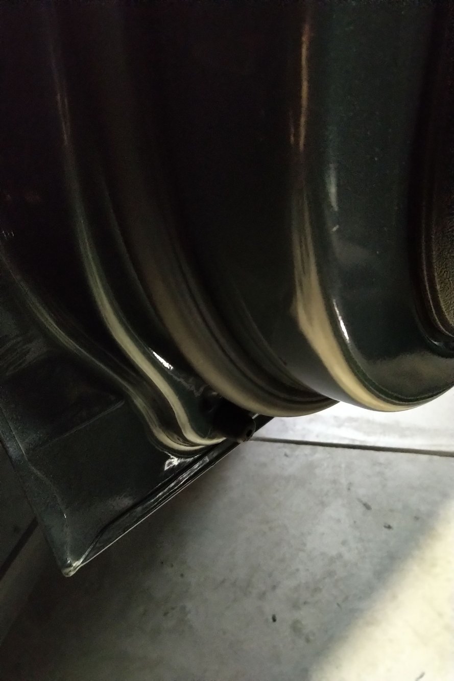 Bottom of door...clean...