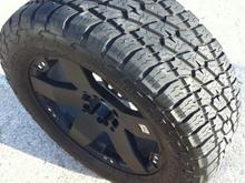 the old 305/55/20, 33 inch nitto terras