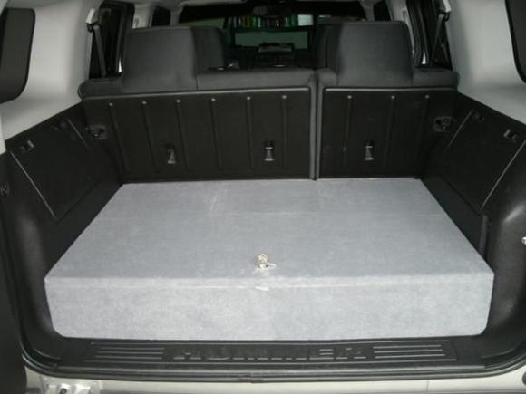 another take on a sub box..yes, i know i cut the carpet too short.