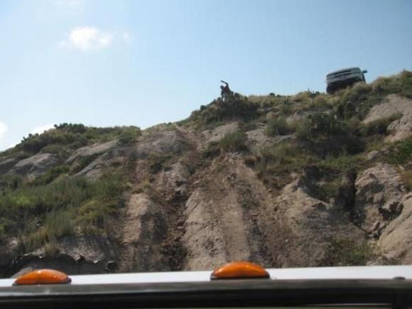 Climbing, wife taking pics from outside of sunroof