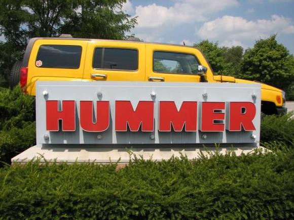 Ole Yeller at HUMMER of Columbus.  Still open, for now....