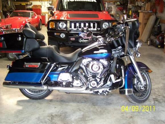100 1563 2010 HARLEY LIMITED