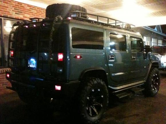 h2 with new rims 012