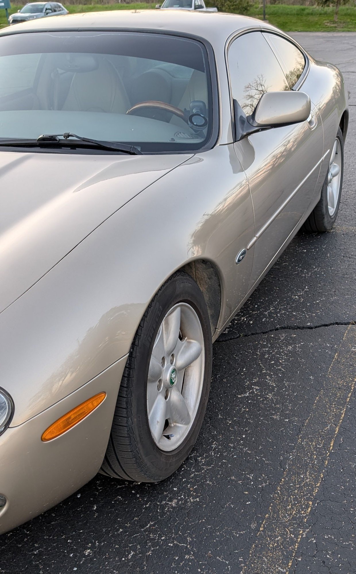 1998 Jaguar XK8 - Hardtop coupe! Low miles - Used - VIN SAJGX5241WC020578 - 69,100 Miles - 8 cyl - 2WD - Automatic - Coupe - Gold - Barryton, MI 49305, United States
