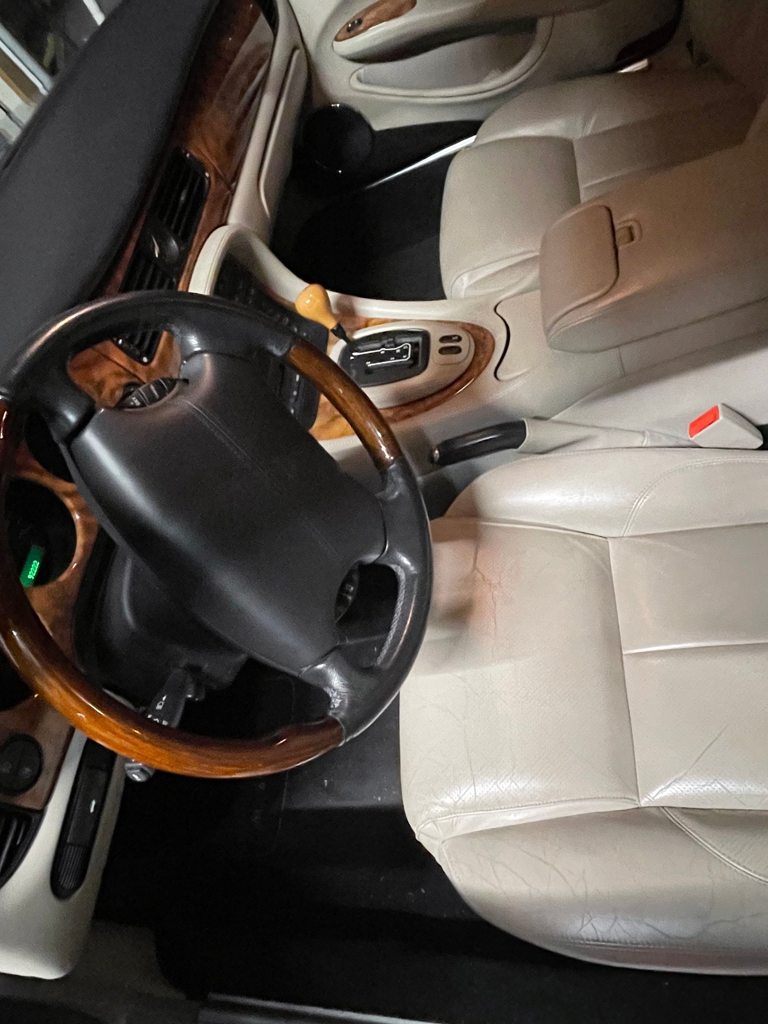 2000 Jaguar XJR - Extremely clean 2000 XJR 90k miles - Used - VIN Wmwsv3c59bty13385 - 90,000 Miles - 8 cyl - 2WD - Automatic - Sedan - Silver - Oswego, IL 60543, United States