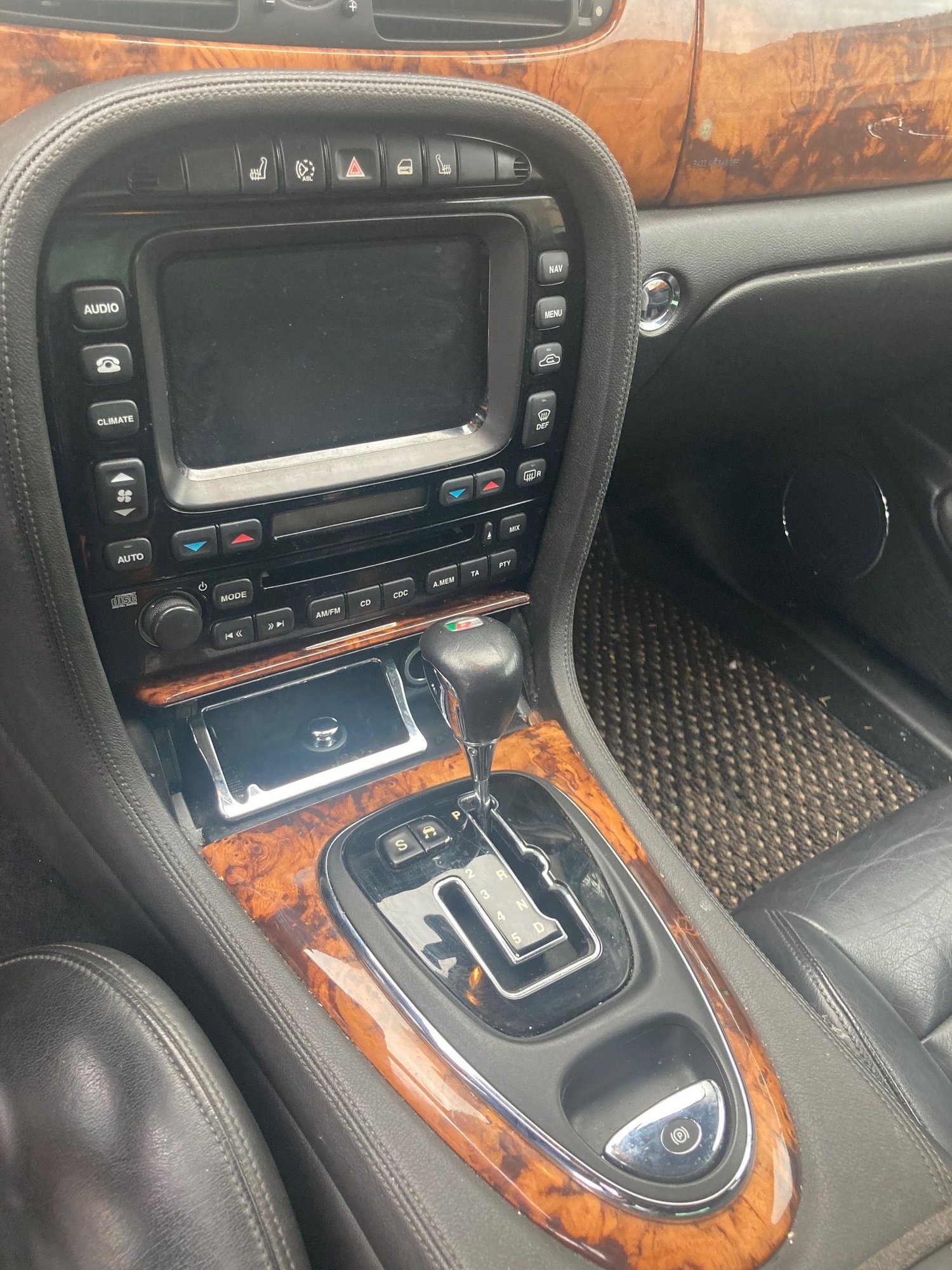 2006 Jaguar XJR - 2006 XJR parts car, any interest? - Used - VIN 01233333333333333 - 122,000 Miles - 8 cyl - 2WD - Automatic - Sedan - Gray - Surprise, AZ 85379, United States