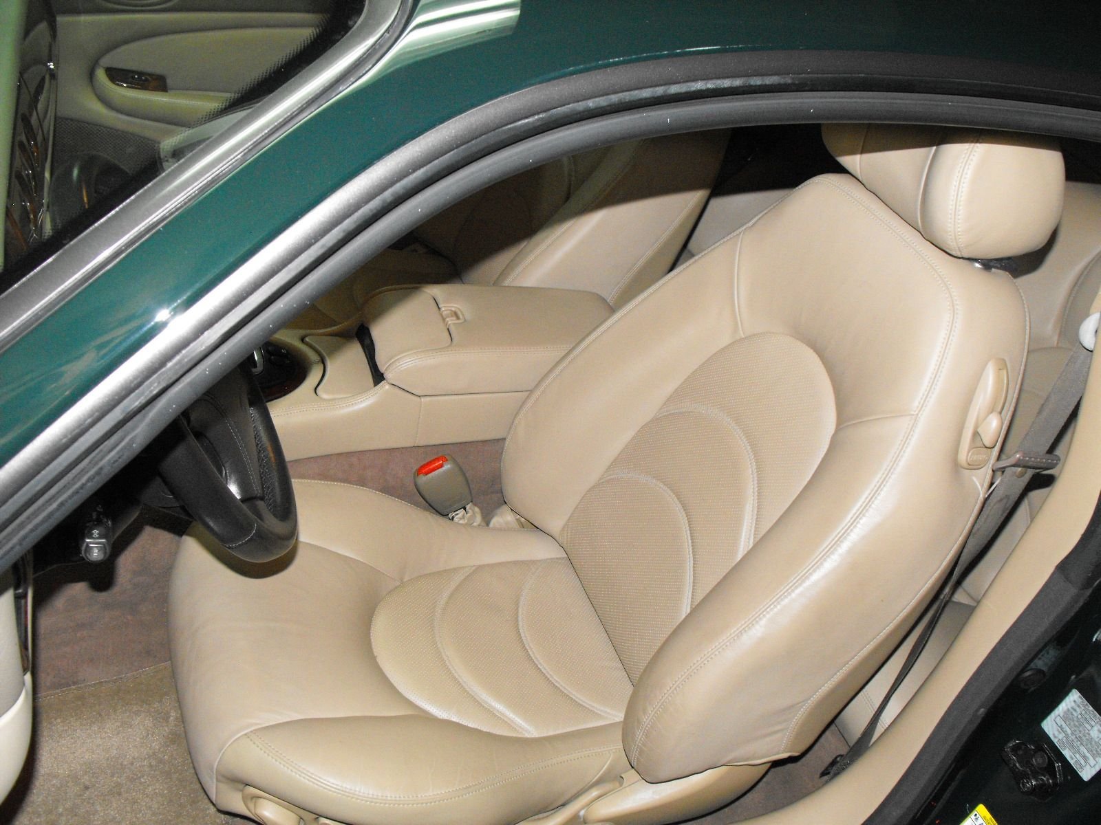 2001 Jaguar XKR - 2001 Jaguar XKR Coupe BRG / Tan - Used - VIN SAJDA41B71PA17560 - 116,000 Miles - 8 cyl - 2WD - Automatic - Coupe - Other - Oviedo, FL 32766, United States