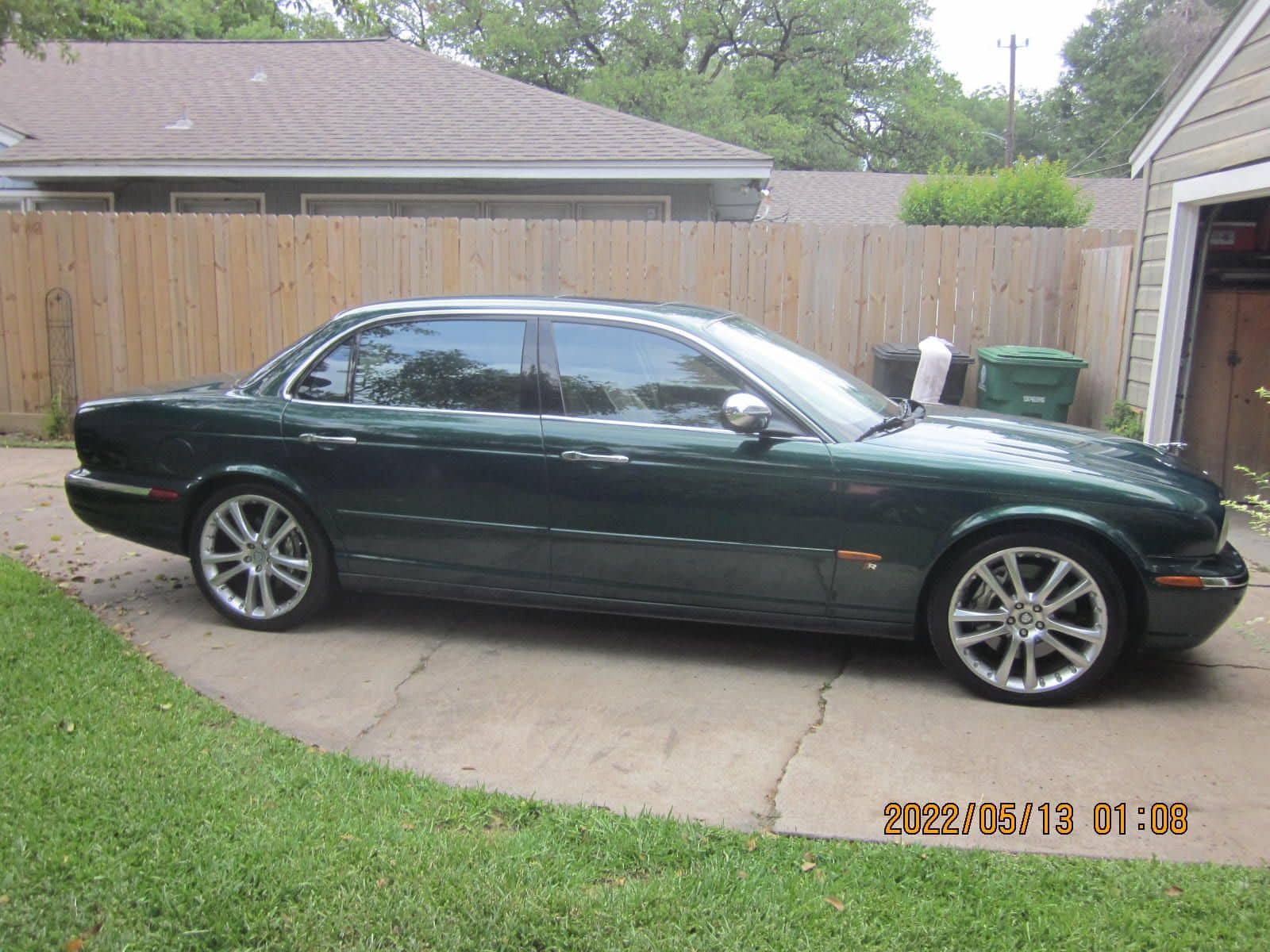 2005 Jaguar Super V8 - 2005 Jaguar Super V8 Racing Green - (Houston) - Used - VIN SAJWA82B55TG41580 - 158,353 Miles - 8 cyl - 2WD - Automatic - Sedan - Other - Houston, TX 77027, United States