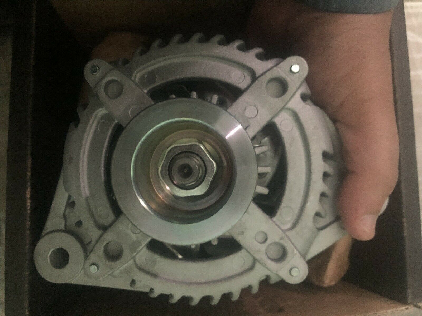 Engine - Electrical - Jaguar XJ8 Alternator *** See details - New - 2007 to 2009 Jaguar XJ8 - Dhahran, Saudi Arabia