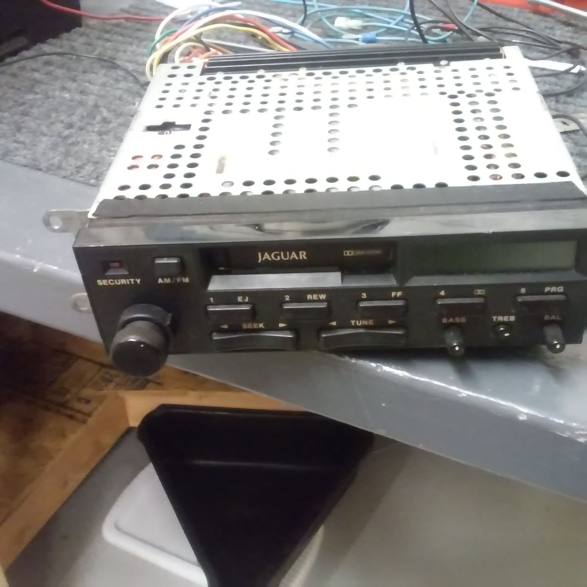 Radio Code Help on AJ8700 for XJ6 and XJS Jaguar Forums Jaguar