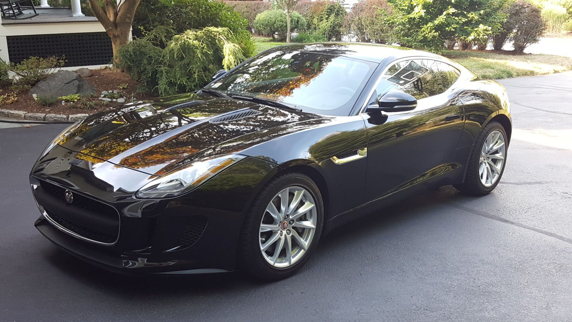 2016 Jaguar F-Type - 2016 F-Type Coupe Manual low miles - Used - VIN SAJAB6A68G8K35009 - 15,988 Miles - 6 cyl - 2WD - Manual - Coupe - Black - South Natick, MA 01760, United States