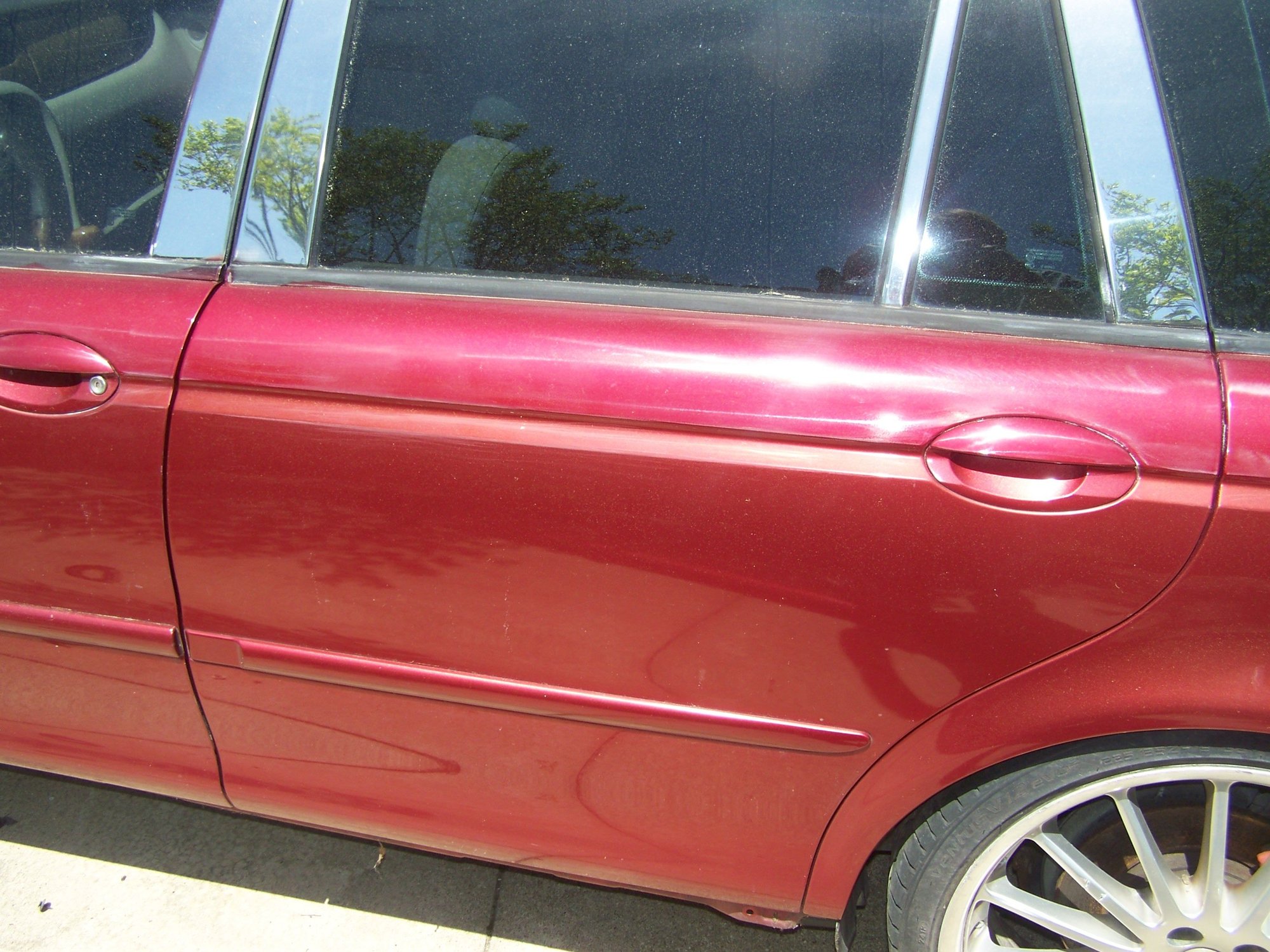 2006 Jaguar X-Type - 2006 X-Type Estate Wagon Left Rear Door Make Offer - Exterior Body Parts - $1 - Akron, OH 44320, United States