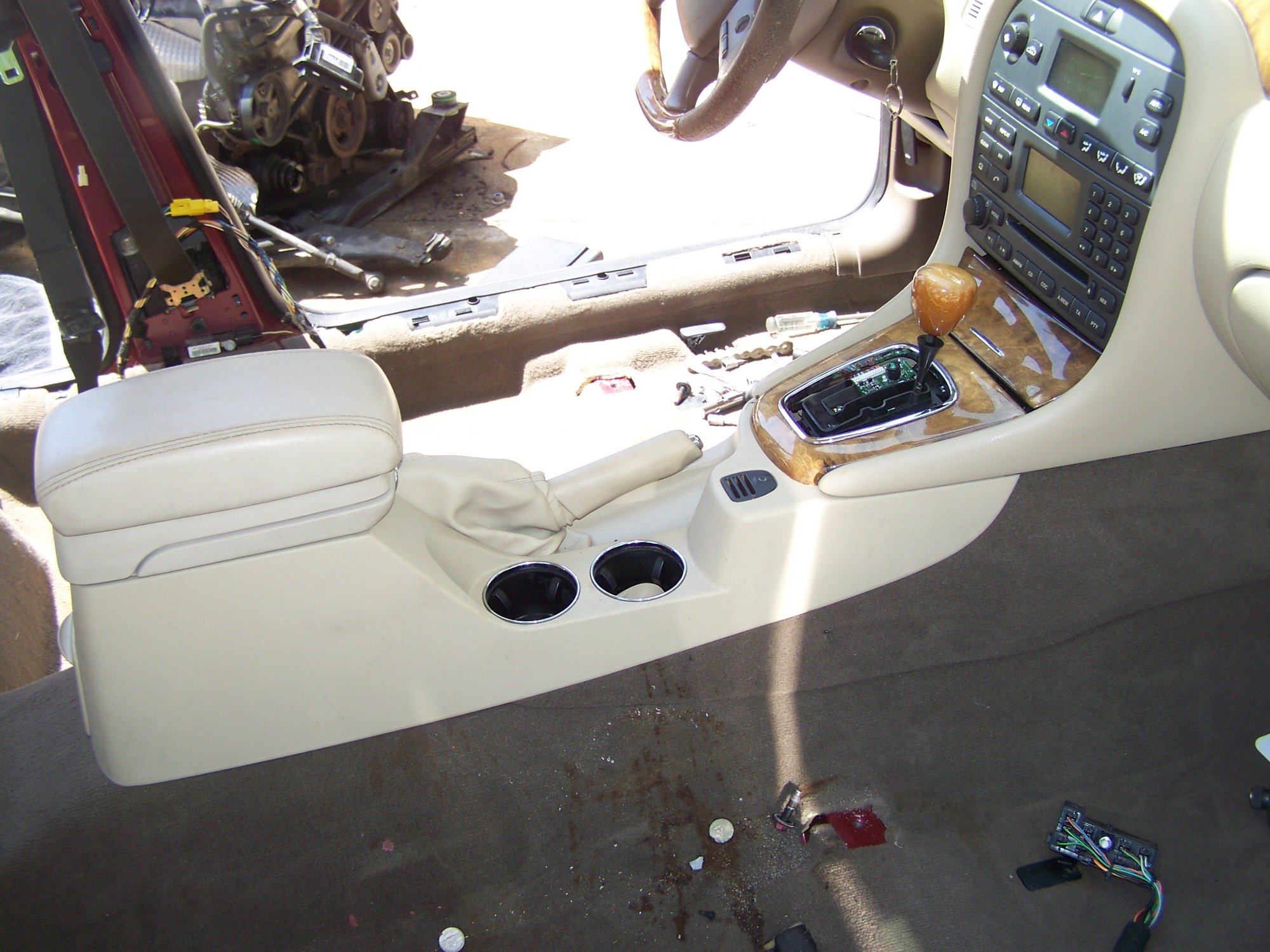 2006 Jaguar X-Type - Beautiful Low Mileage 2006 Jaguar X-Type Estate Wagon SAFlorida Car Complete Part-Out - Akron, OH 44320, United States