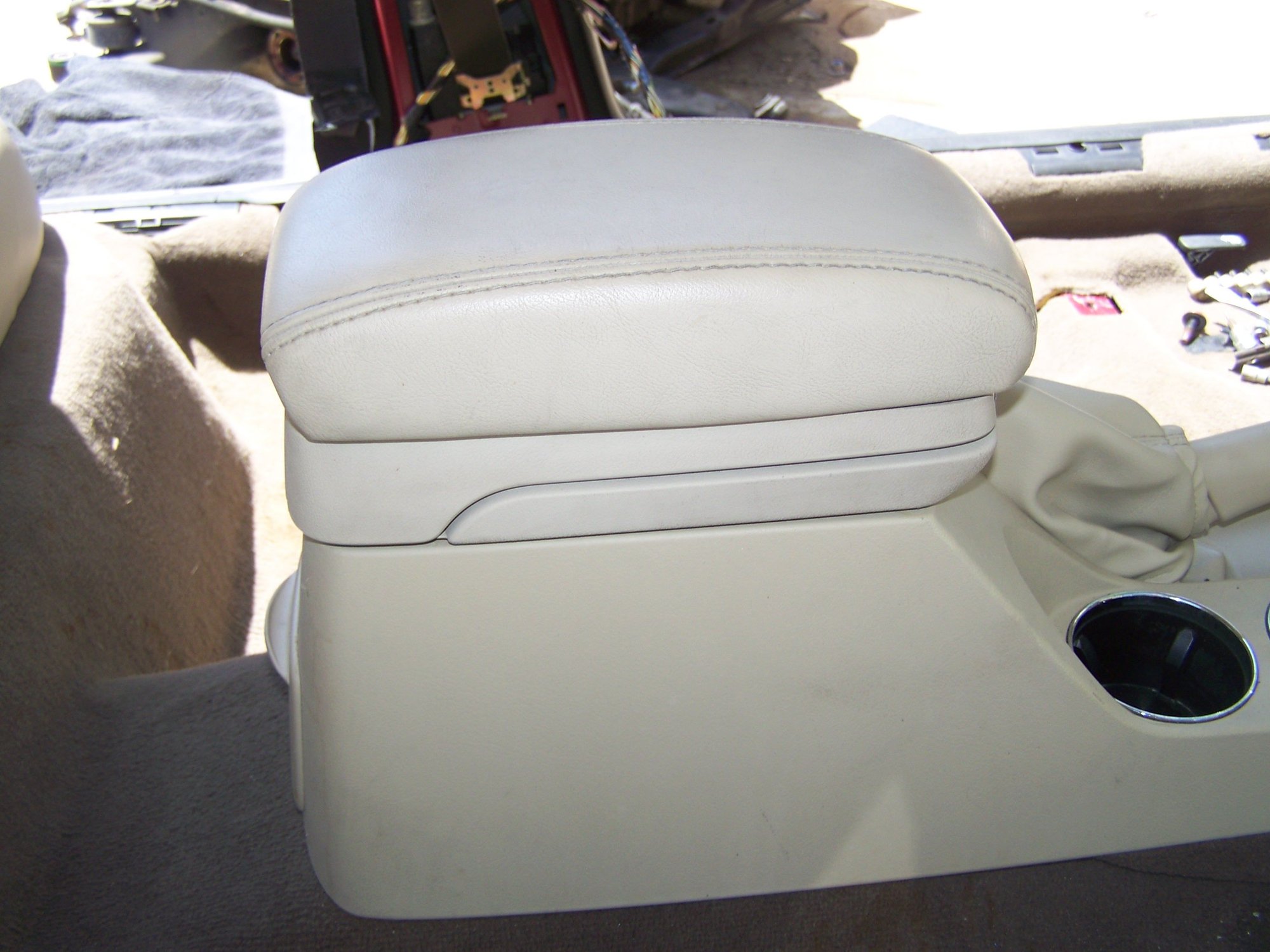 2006 Jaguar X-Type - Beautiful Low Mileage 2006 Jaguar X-Type Estate Wagon SAFlorida Car Complete Part-Out - Akron, OH 44320, United States