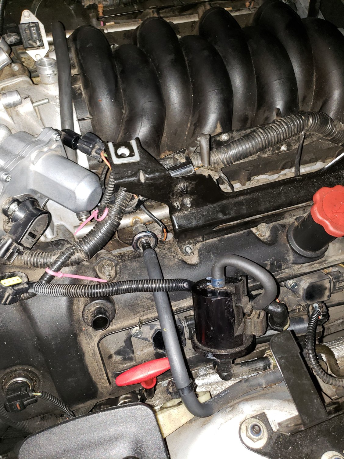 fuel line to fuel rail connection/2003 stype 4.2L non turbo Jaguar