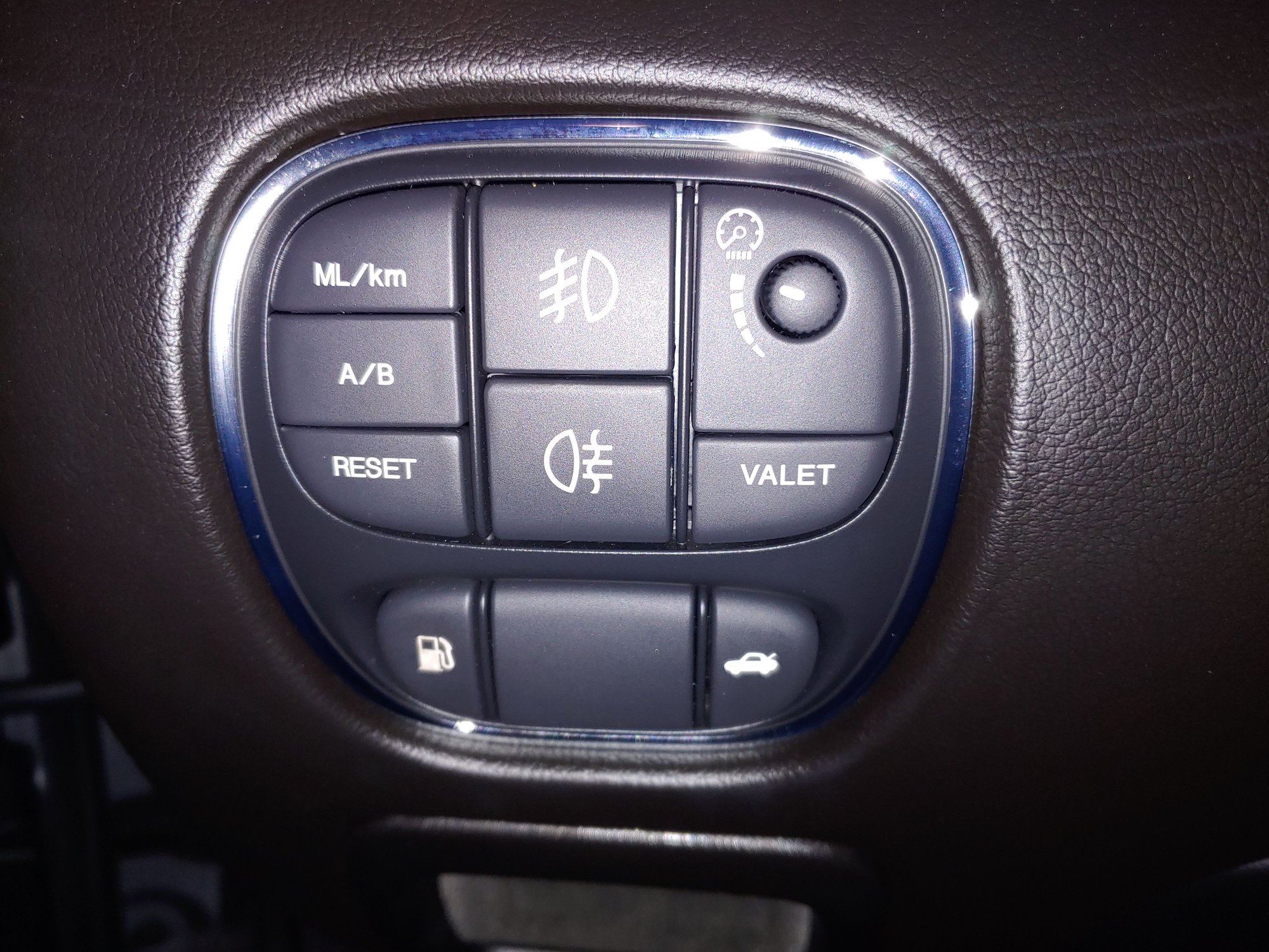 2008 Jaguar XJ8 - Super Clean 2008 XJ with Extras!! - Used - VIN SAJWA71B48SH28022 - 64,820 Miles - 8 cyl - 2WD - Automatic - Sedan - Gray - Severn, MD 21144, United States