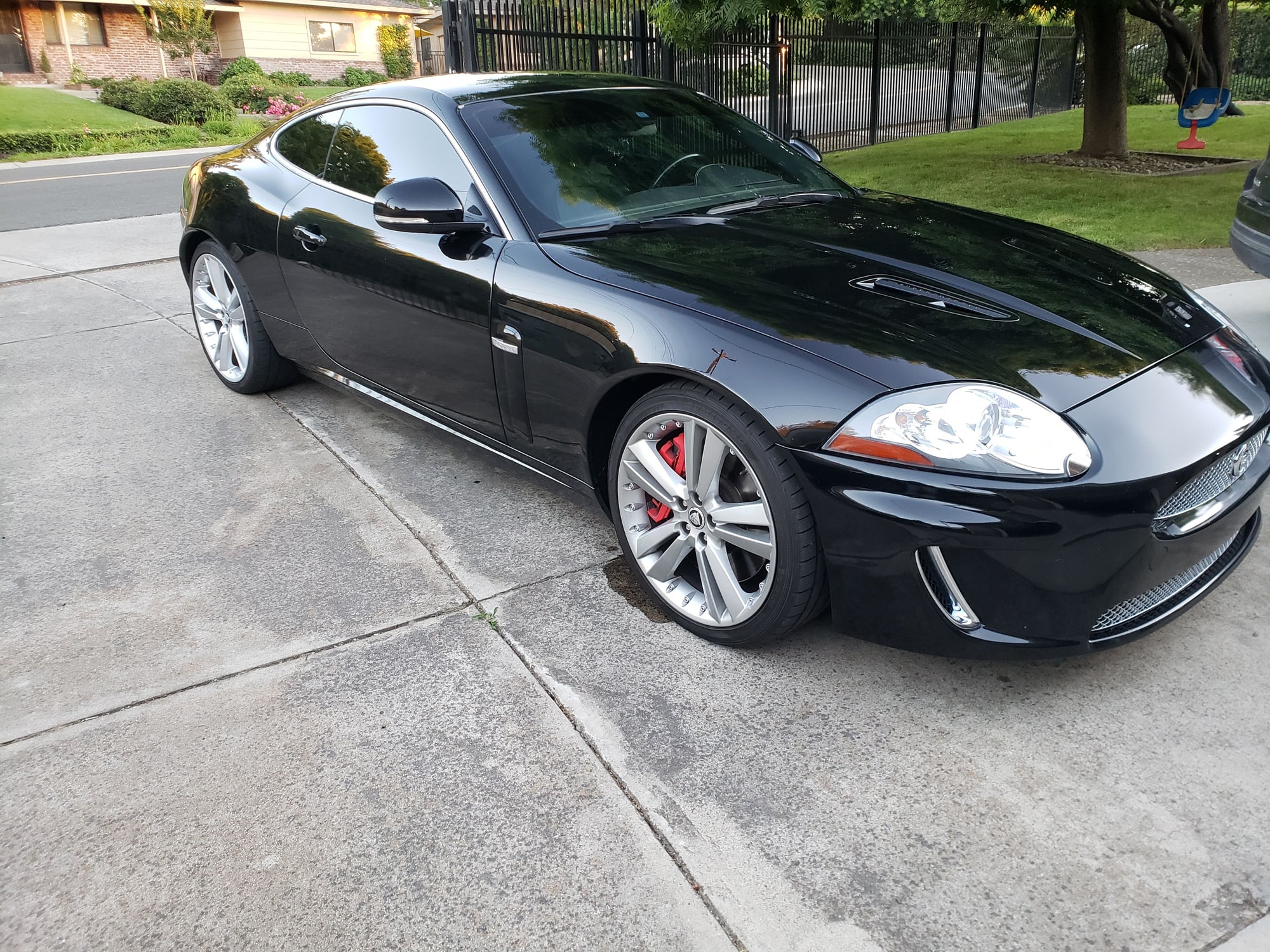 2011 Jaguar XKR - 2011 xkr - Used - VIN Sajwa4dc9bmb42141 - 72,000 Miles - 8 cyl - 2WD - Automatic - Coupe - Black - Riverbank, CA 95367, United States