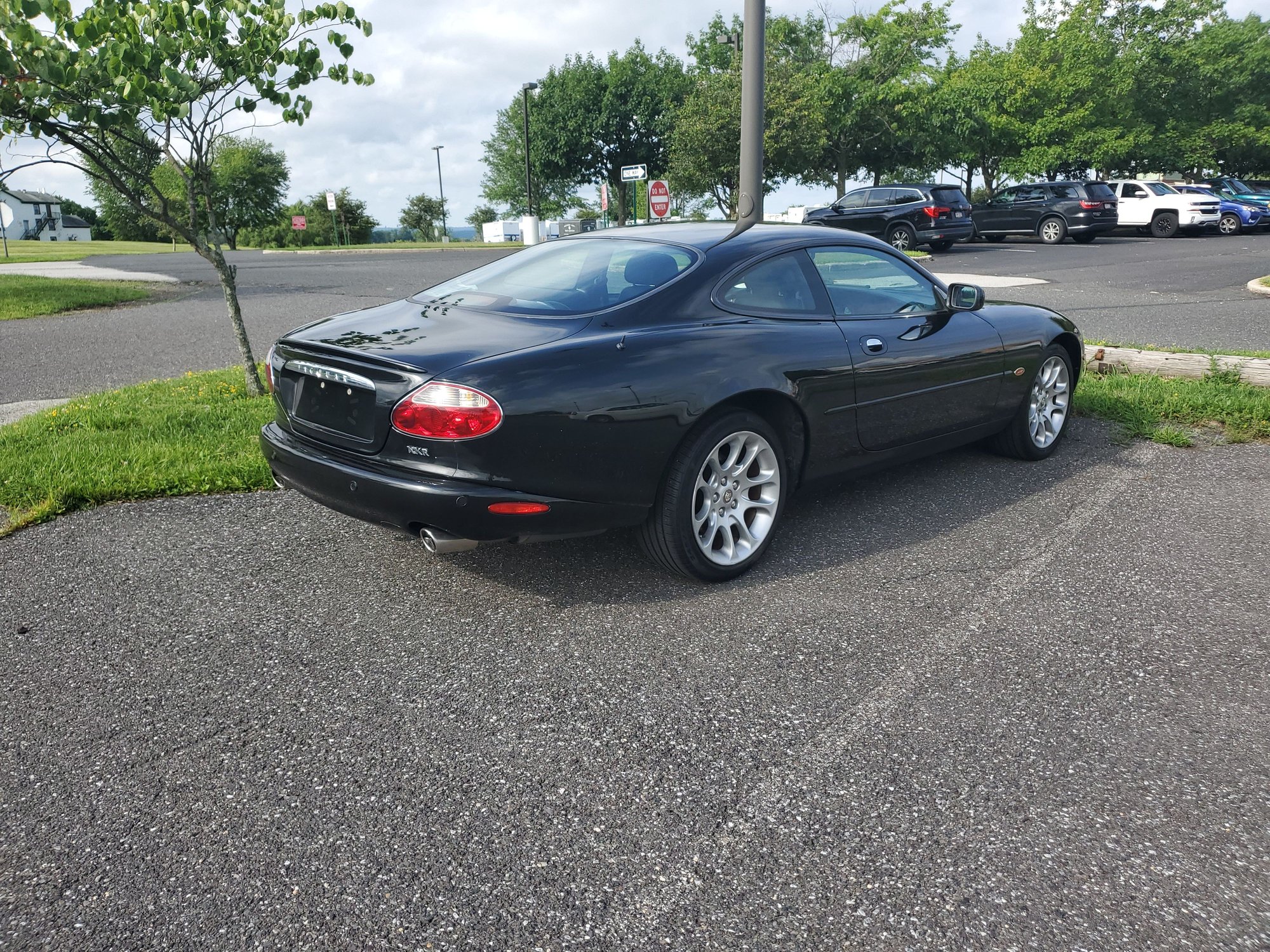2002 Jaguar XKR - 2002 jaguar xkr 4.0 sc - Used - VIN SAJDA41B62PA24114 - 102,500 Miles - 8 cyl - 2WD - Automatic - Coupe - Black - Newark, DE 19711, United States