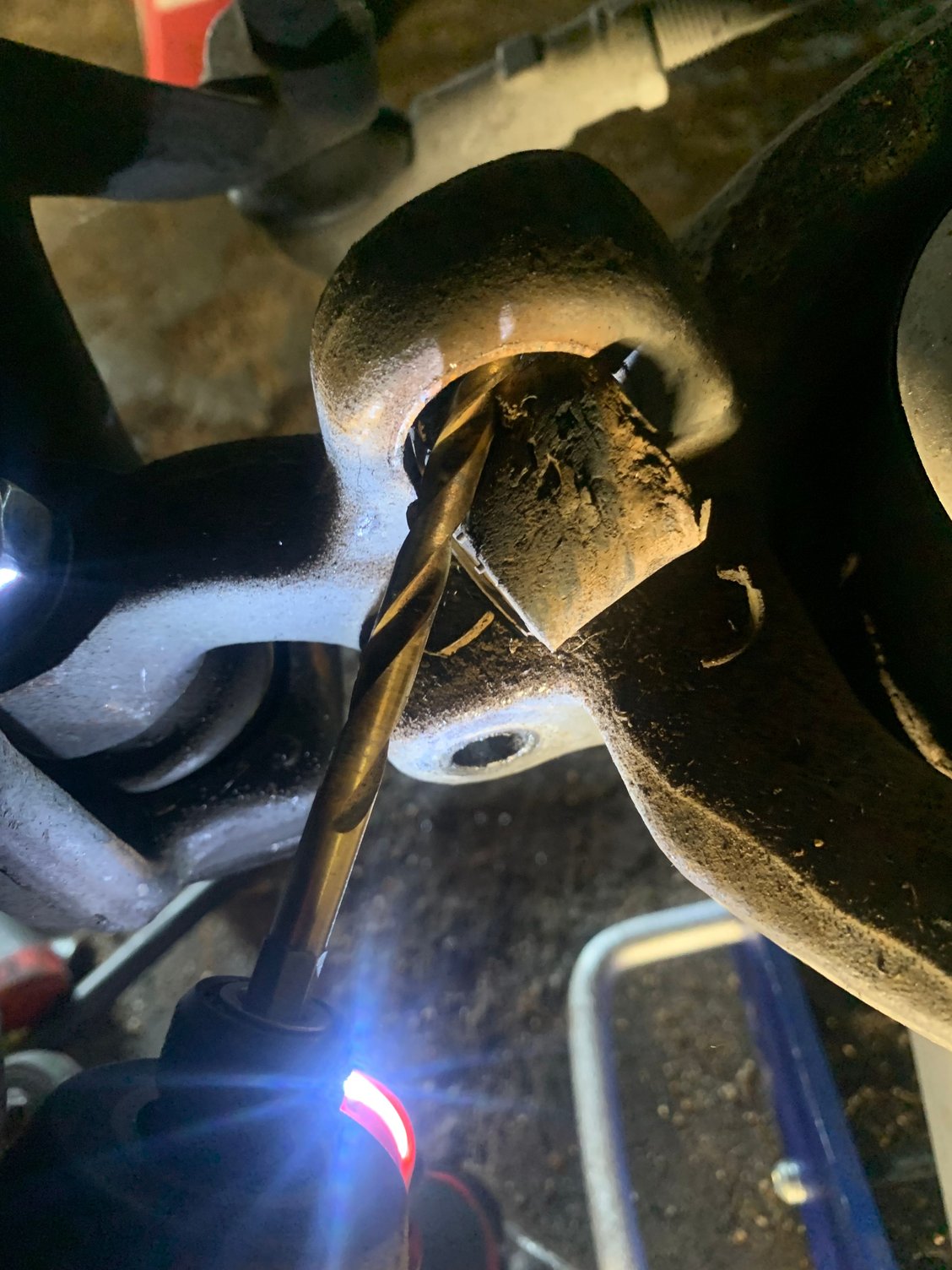 PSA lower shock bushing removal Jaguar Forums Jaguar Enthusiasts Forum