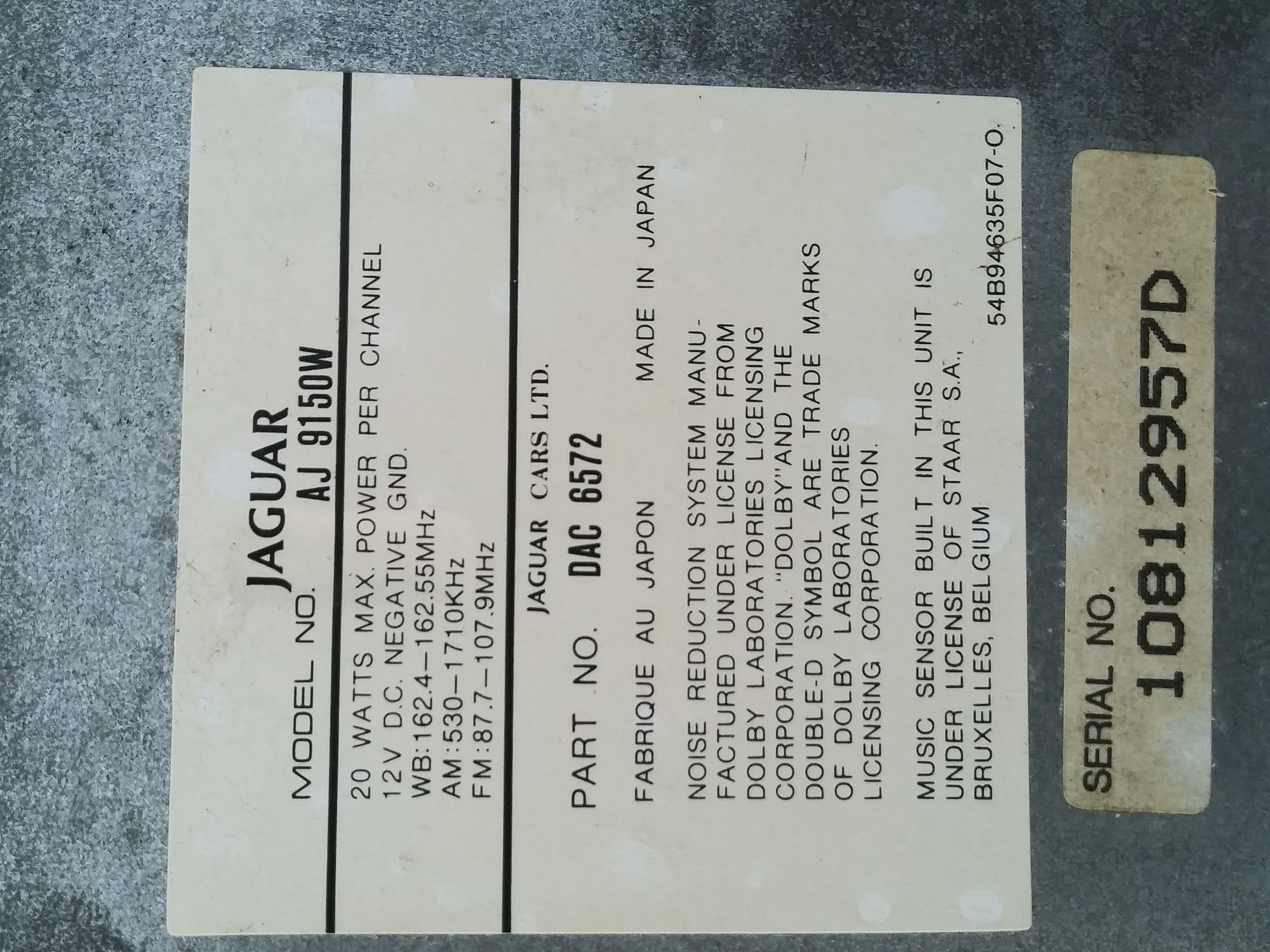 Audio Video/Electronics - Original radio from MY 92 - Used - All Years Jaguar XJS - Baltimore, MA 21206, United States