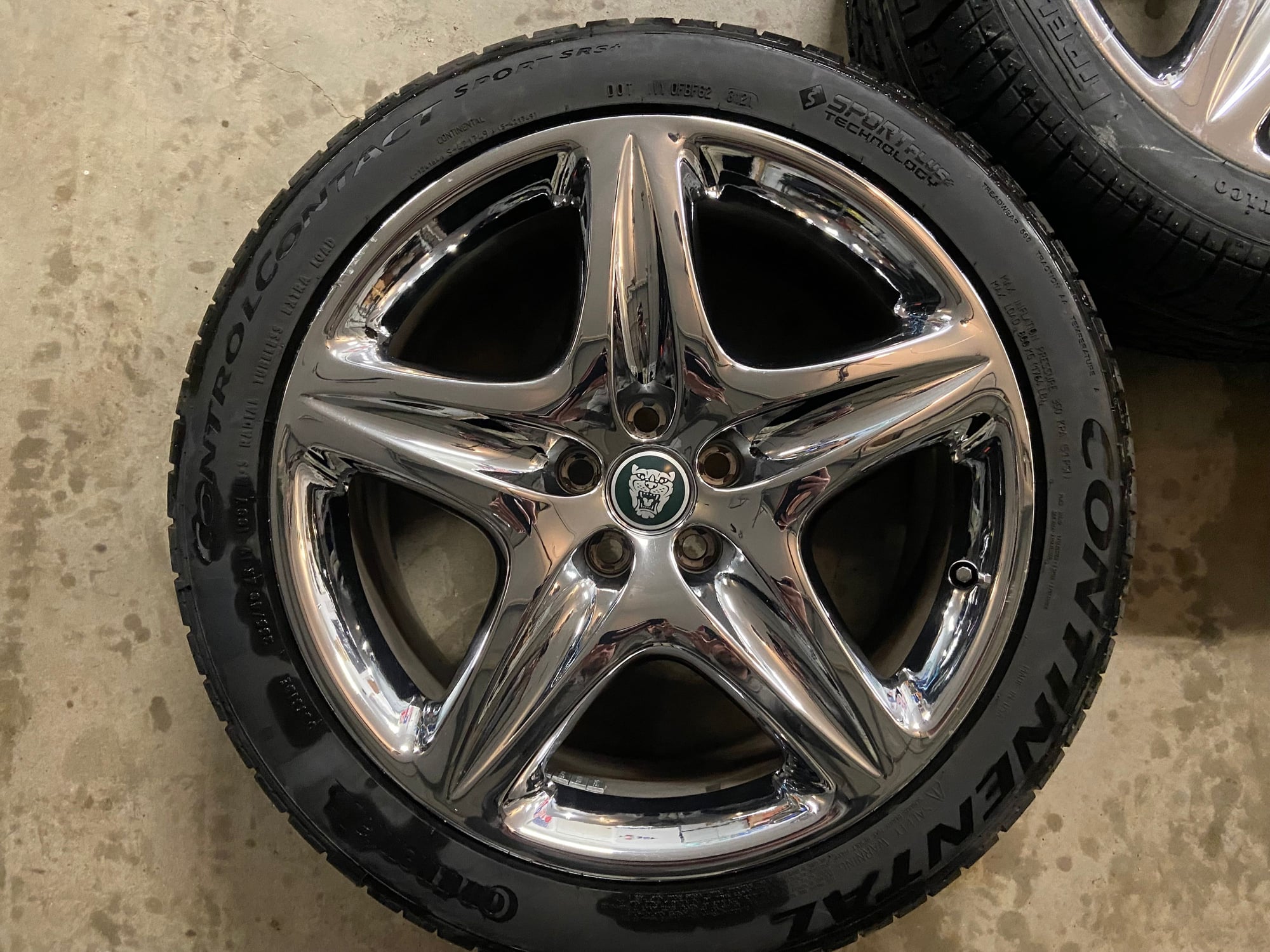 Wheels and Tires/Axles - 2005/X350 Jaguar XJ OEM 'Custom' chrome 5-spoke 19" wheels, recent Continental tires - Used - 2004 to 2009 Jaguar XJ8 - Coppell, TX 75019, United States