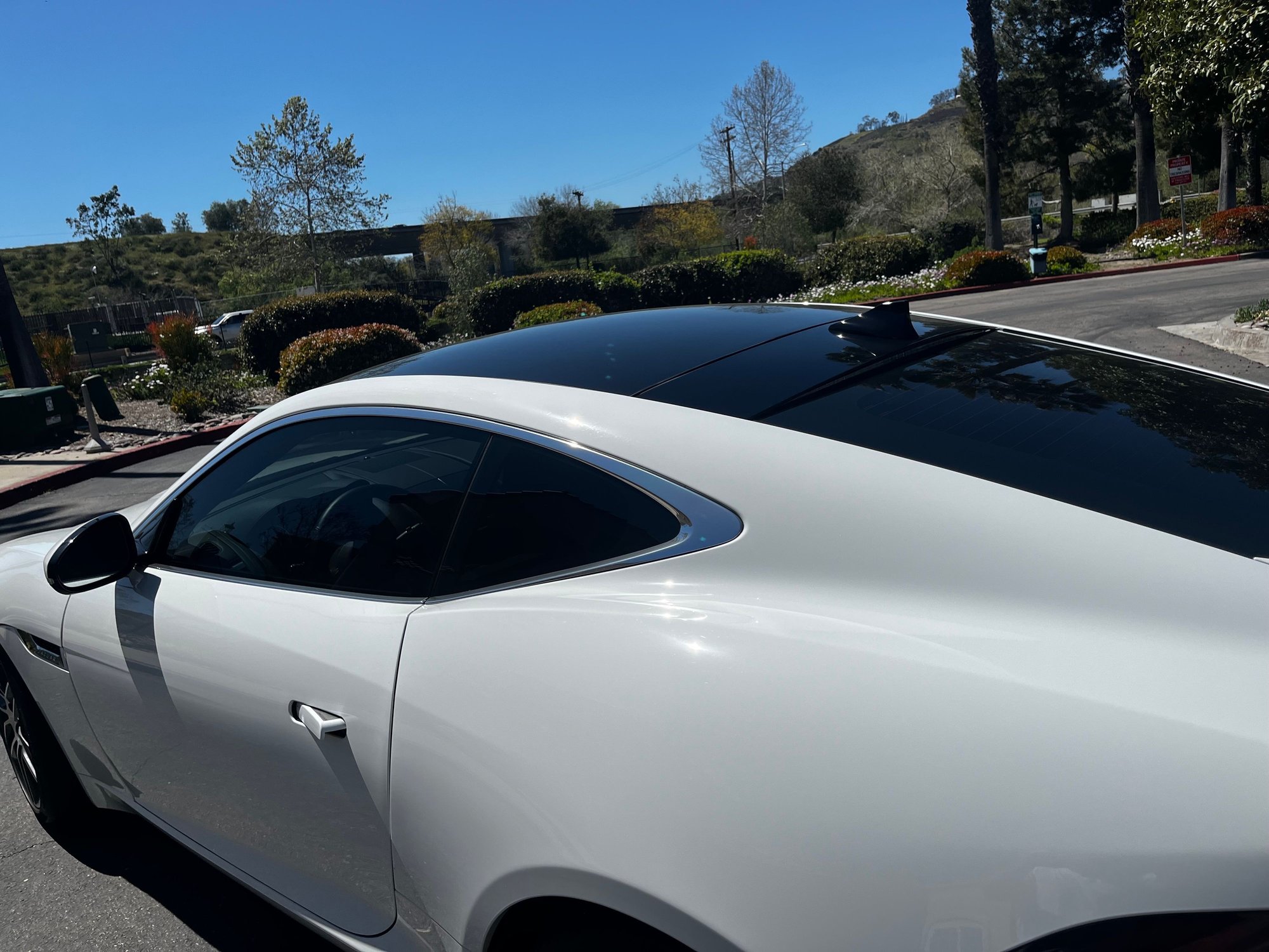 2020 Jaguar F-Type - 2020 F-Type P300 Coupe - Used - VIN SAJDD1GX3LCK68530 - 13,481 Miles - 4 cyl - 2WD - Automatic - Coupe - White - Fallbrook, CA 92028, United States