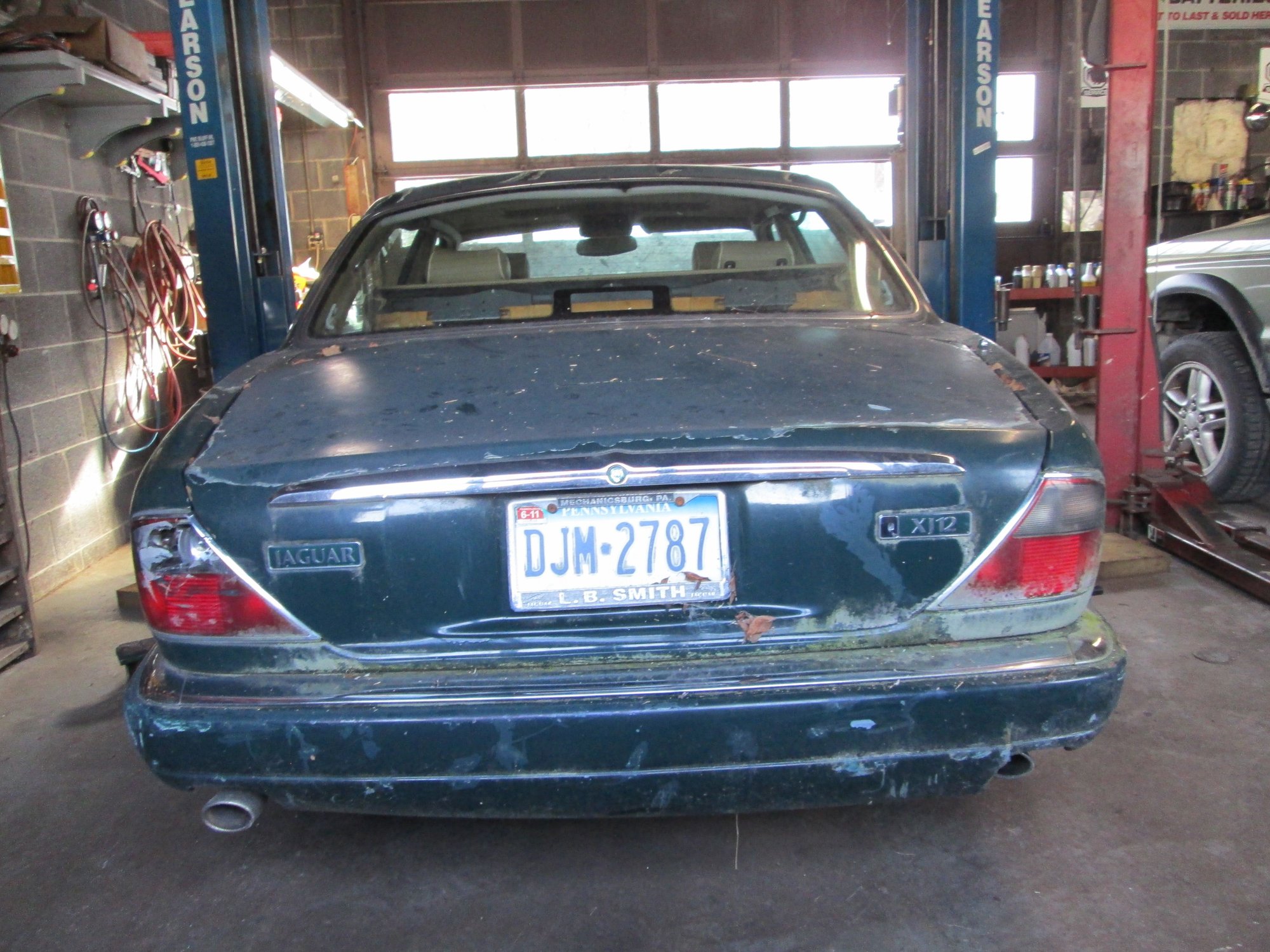 1996 Jaguar XJ12 - 1996 Jaguar XJ12,parting out - Used - VIN SAJMX6348TC768621 - 12 cyl - 2WD - Automatic - Sedan - Other - Plains, PA 18705, United States