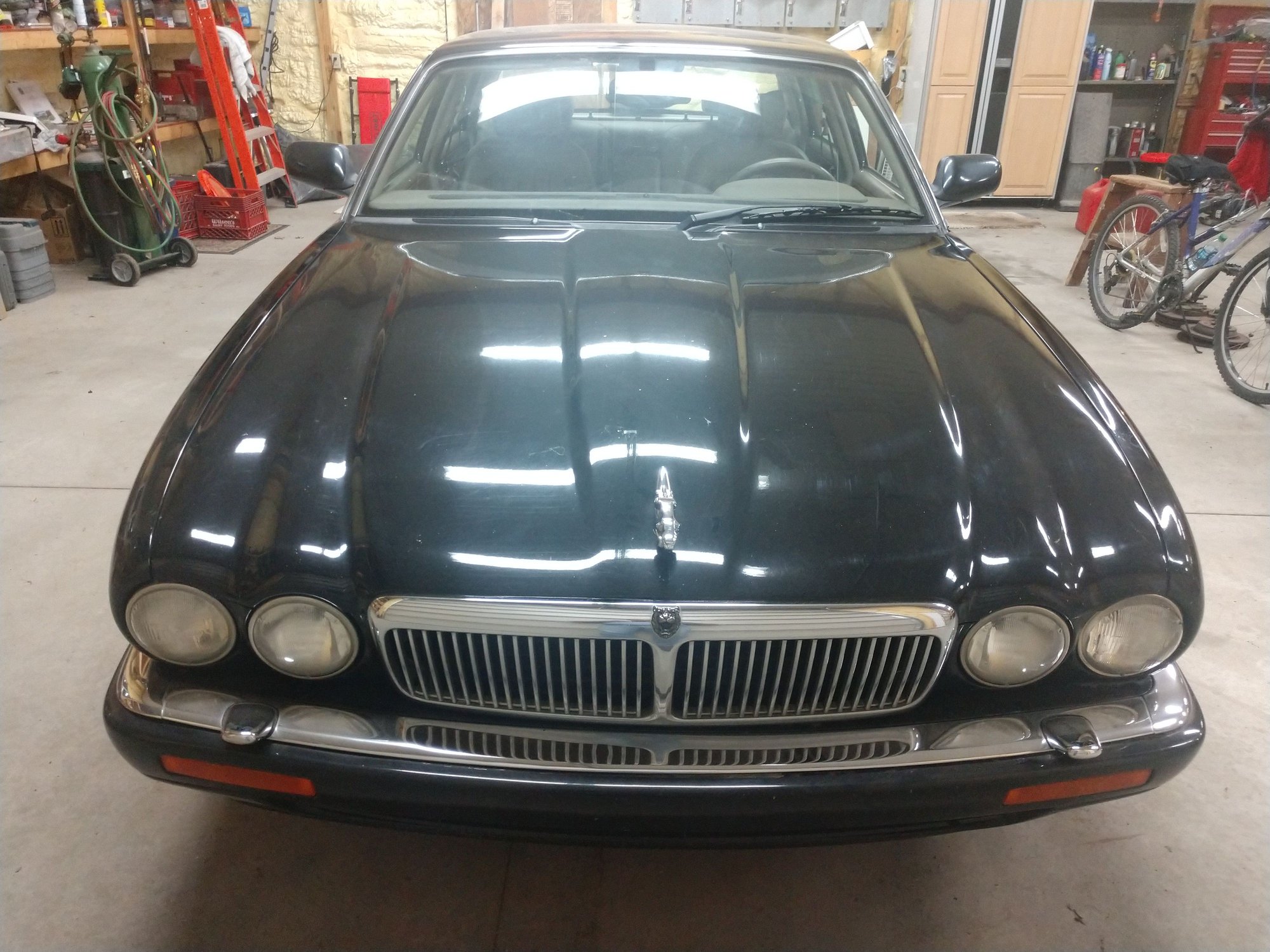 1996 Jaguar XJ6 - 1996 XJ6 For Sale - Used - VIN SAJHN1747TC760577 - 189,231 Miles - 6 cyl - 2WD - Automatic - Sedan - Black - Coleman, MI 48618, United States