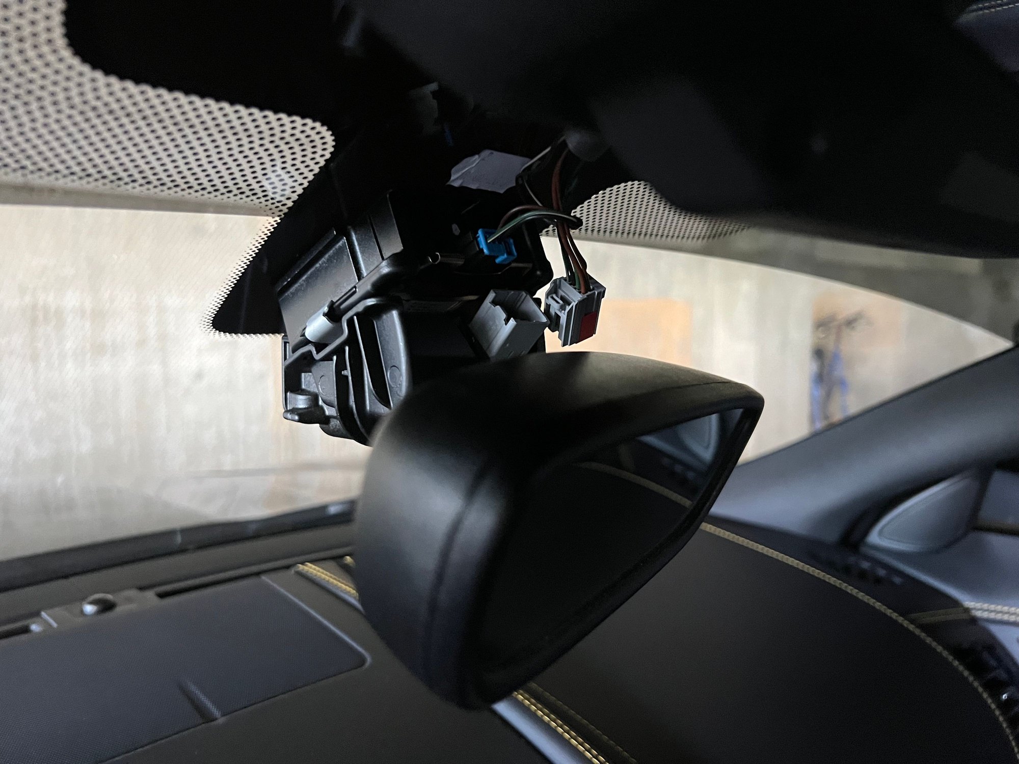 18MY+ Rear View Mirror Removal/Swap Jaguar Forums Jaguar