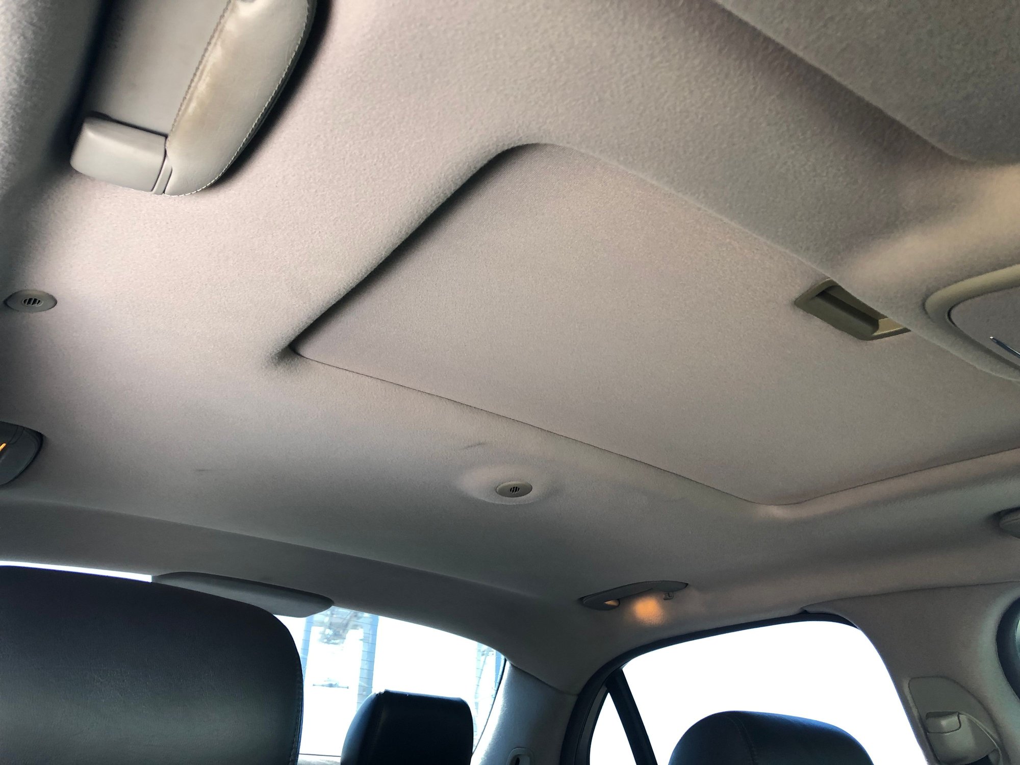 2004 Jaguar XJR - 2004 XJR for Sale - Used - VIN SAJWA73B34TG19553 - 143,000 Miles - 8 cyl - 2WD - Automatic - Sedan - Black - Seattle, WA 98188, United States