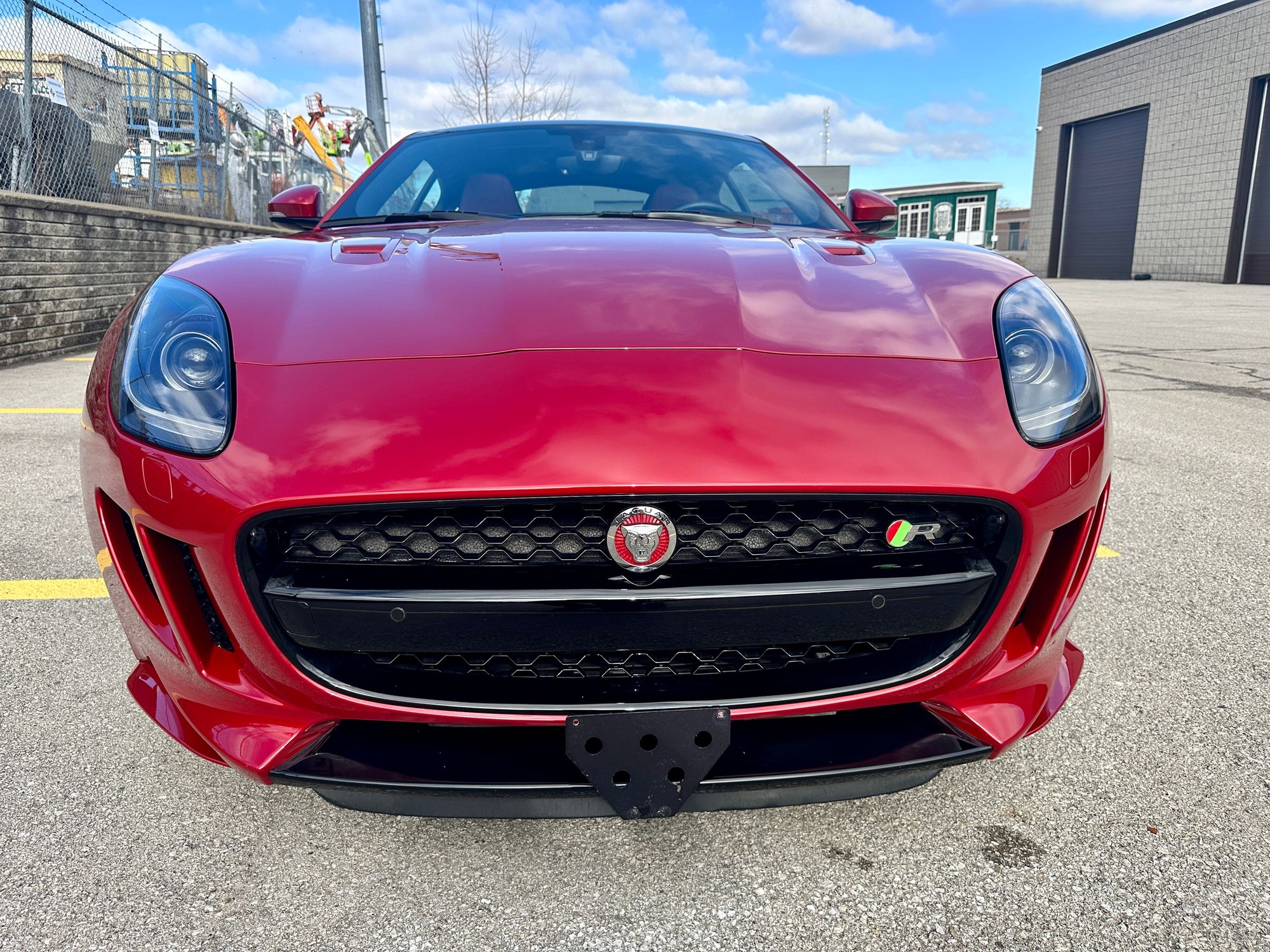 2016 Jaguar F-Type - 2016 Jaguar F Type R - Italian Racing Red, carbon ceramic brakes - Used - VIN SAJXJ6DL7GMK23806 - 27,100 Miles - 8 cyl - AWD - Automatic - Coupe - Red - Waterdown, ON L8B 0G, Canada