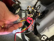 Posi taps to one of the channels. Yellow is negative