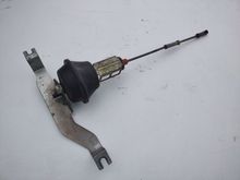 Cruse control actuator- XJS V12 6.0- tested good, with bracket and link- $125