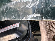small crack
