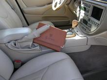 Yes, it even comes with the Owner Manual (in the leather bound cover)!